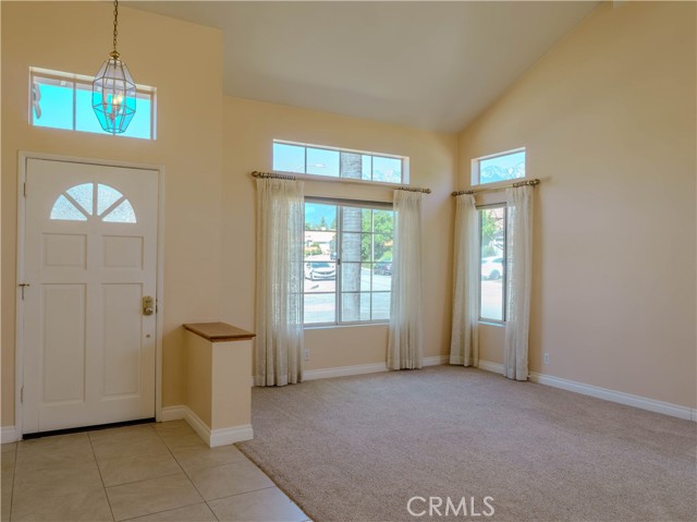 Detail Gallery Image 5 of 44 For 6853 Pandino Ct, Rancho Cucamonga,  CA 91701 - 4 Beds | 2/1 Baths