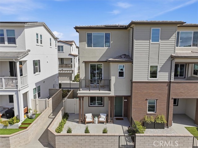 Detail Gallery Image 2 of 59 For 361 Gelding Way, Rancho Mission Viejo,  CA 92694 - 2 Beds | 2/1 Baths