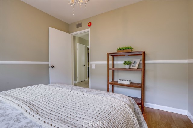 3209 S Center Street, Santa Ana CA: https://media.crmls.org/medias/386913d8-ac2a-4f1a-b089-e9f8632e7eaa.jpg