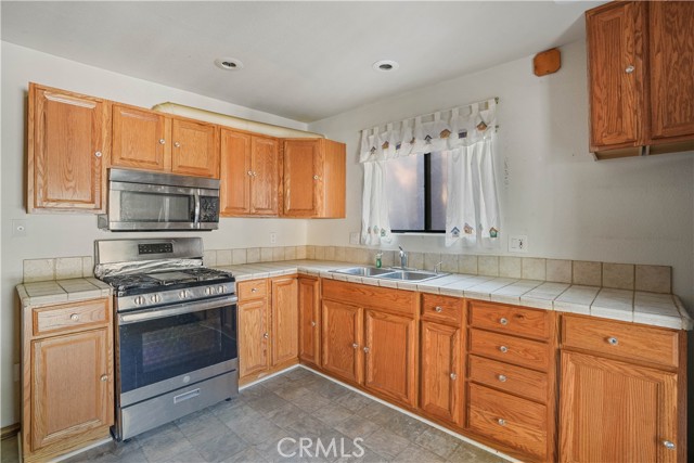 Detail Gallery Image 16 of 35 For 259 Maple Ln, Sugarloaf,  CA 92386 - 2 Beds | 2 Baths