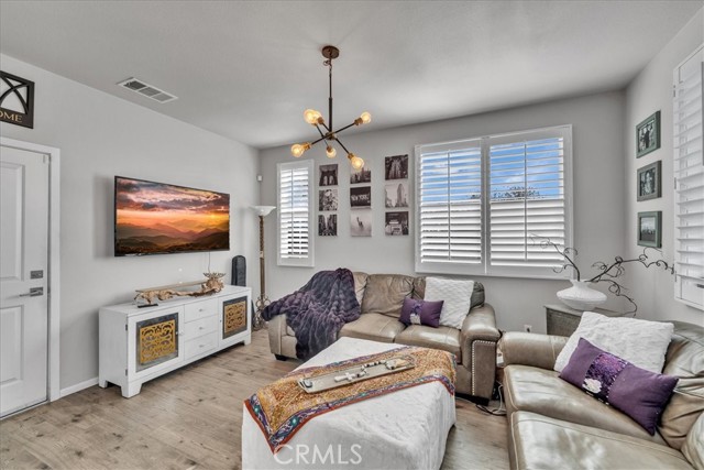 Detail Gallery Image 6 of 36 For 1038 Savi Dr #101,  Corona,  CA 92878 - 3 Beds | 2/2 Baths