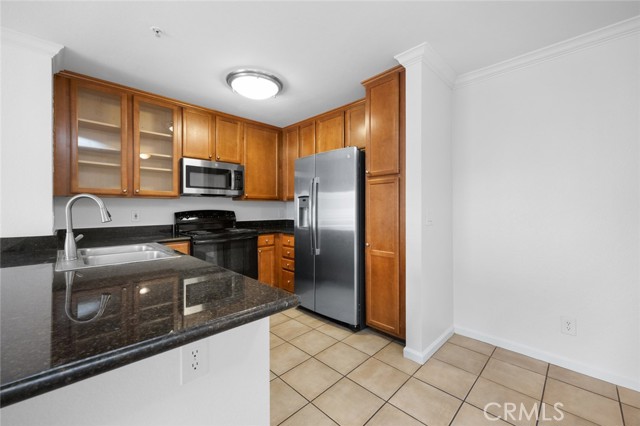 1995 Las Colinas Circle, Corona CA: https://media.crmls.org/medias/386cd366-a3b7-40a6-b02c-6d30805324c5.jpg