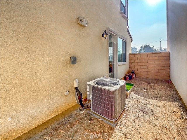 Detail Gallery Image 35 of 45 For 501 Embrook, West Covina,  CA 91791 - 4 Beds | 3 Baths