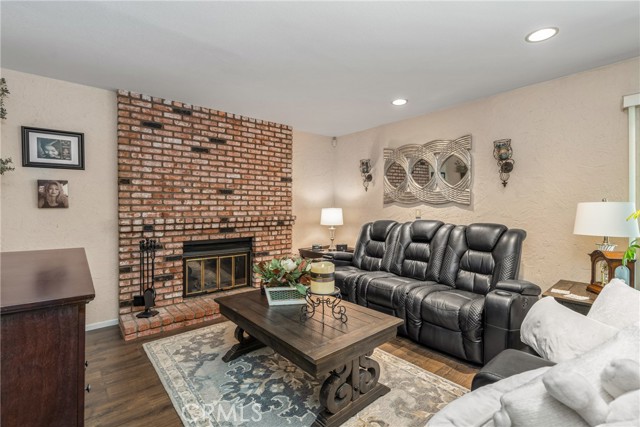 Detail Gallery Image 12 of 68 For 2252 Verbena Ave, Upland,  CA 91784 - 4 Beds | 2/1 Baths