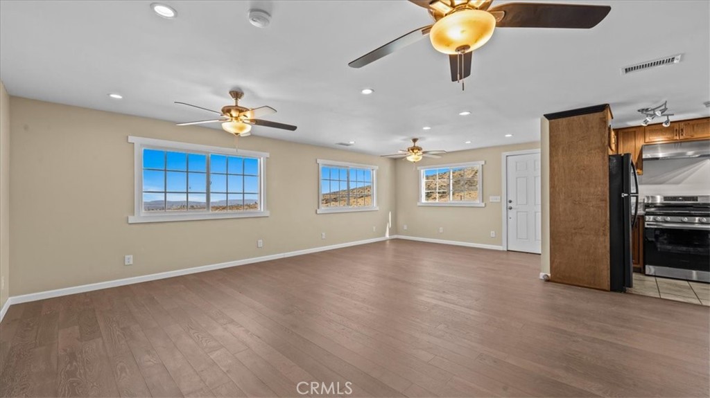 MLS #CV25254191 image #5