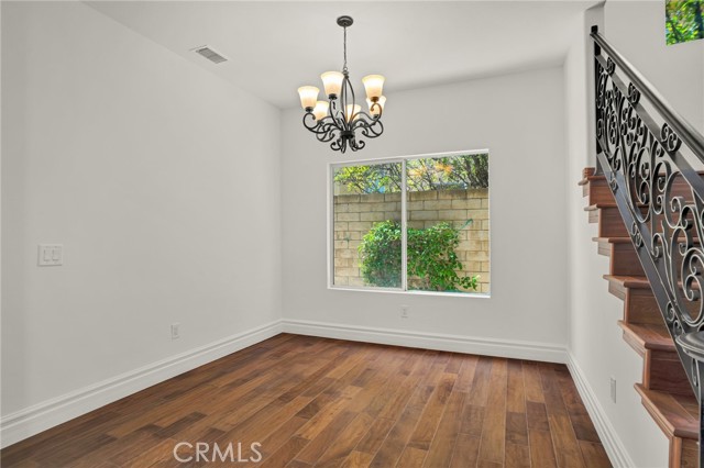 19900 Mariposa Creek Way Way, Porter Ranch CA: https://media.crmls.org/medias/386f5730-403a-4b2a-a0db-43d22b892261.jpg