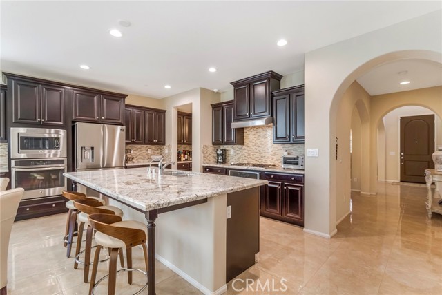 Detail Gallery Image 12 of 54 For 24824 Carbon, Valencia,  CA 91354 - 4 Beds | 3/1 Baths