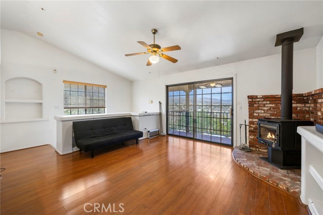 33403 111th Street, Littlerock CA: https://media.crmls.org/medias/387045bb-c4b2-4838-b9ac-3933bde30c33.jpg