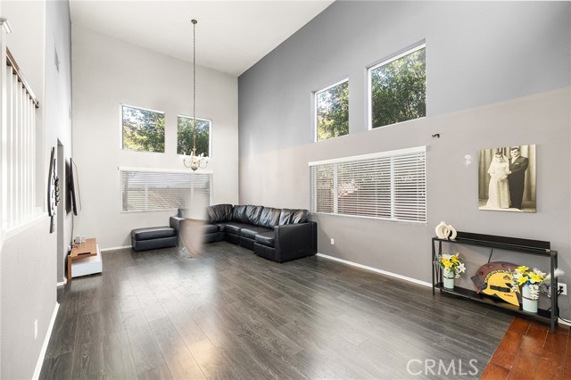 Detail Gallery Image 7 of 47 For 28346 Saddlecrest St, Menifee,  CA 92585 - 4 Beds | 2/1 Baths