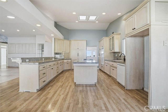 Detail Gallery Image 12 of 42 For 5134 Olive Hill Road, Santa Maria,  CA 93455 - 4 Beds | 2/1 Baths