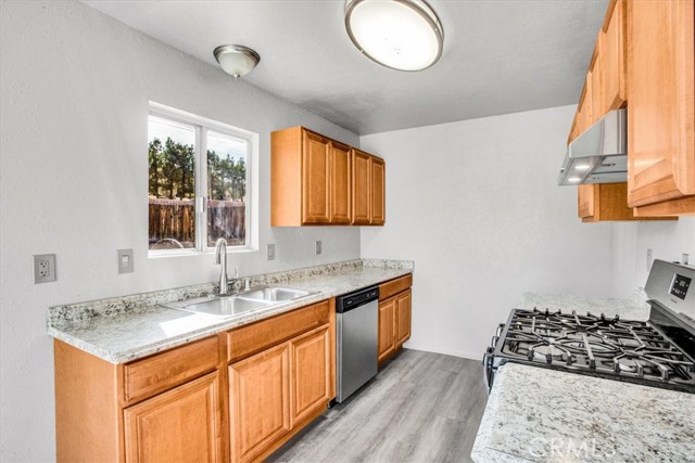 Detail Gallery Image 12 of 32 For 56205 Navajo Trl, Yucca Valley,  CA 92284 - 3 Beds | 2 Baths