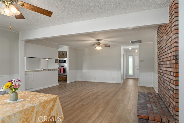 Detail Gallery Image 9 of 72 For 9925 Lott Rd, Durham,  CA 95938 - 4 Beds | 2/1 Baths
