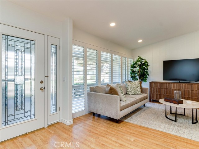Detail Gallery Image 5 of 29 For 13170 Southport #168-C,  Seal Beach,  CA 90740 - 2 Beds | 1 Baths
