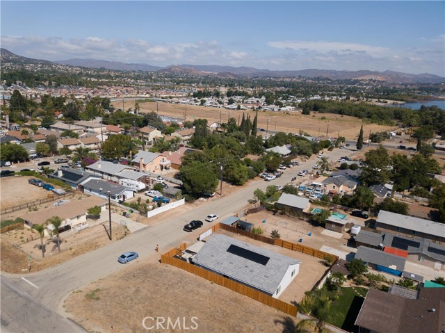 33140 Hill, Lake Elsinore CA: https://media.crmls.org/medias/387364ec-11aa-4dfd-b613-876921518a2f.jpg