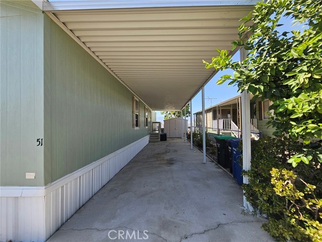 24414 University Avenue, Loma Linda CA: https://media.crmls.org/medias/3873a9d2-bd0f-47ee-9540-3818ba353629.jpg