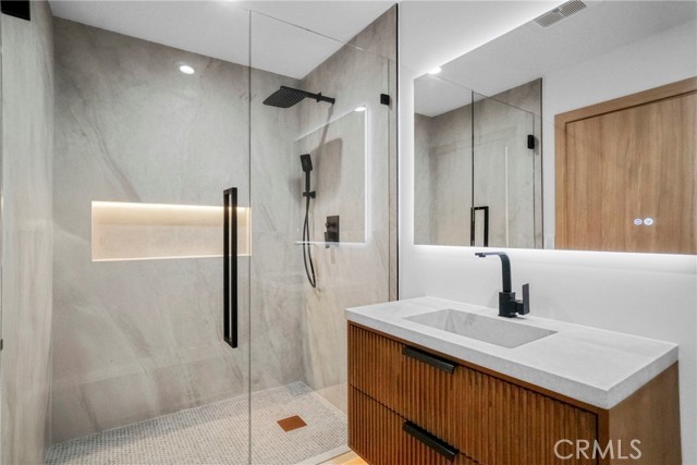 Detail Gallery Image 36 of 61 For 32075 Canterhill Pl, Westlake Village,  CA 91361 - 4 Beds | 5/1 Baths