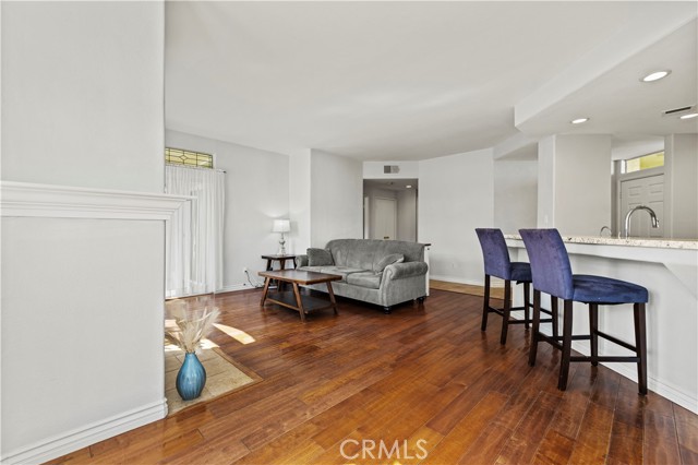 25518 Hemingway Avenue, Stevenson Ranch CA: https://media.crmls.org/medias/3875844a-6131-439b-a0fb-cfcd94575727.jpg