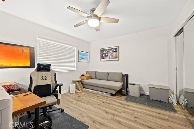 1385 N Marengo Avenue, Pasadena CA: https://media.crmls.org/medias/3875c394-6a22-4e5b-8303-16e4e97f94a3.jpg
