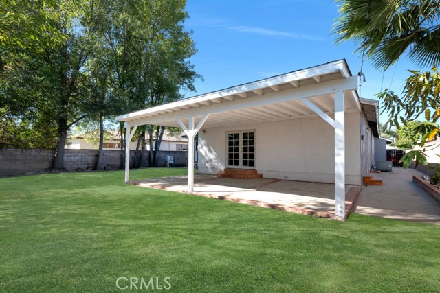 7708 Penfield photo 30