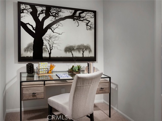 Detail Gallery Image 12 of 14 For 19520 Hanging Rock Rd, Lake Elsinore,  CA 92532 - 4 Beds | 3 Baths