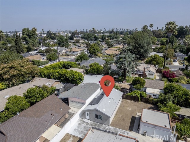 15849 Marlin Place, Van Nuys CA: https://media.crmls.org/medias/387707bd-5787-4a51-8990-7effb4014795.jpg