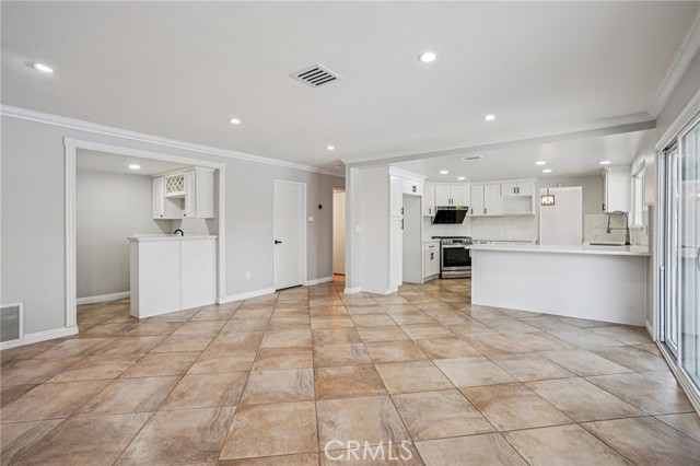 Detail Gallery Image 20 of 53 For 19351 Windrose Dr, Rowland Heights,  CA 91748 - 4 Beds | 2/1 Baths