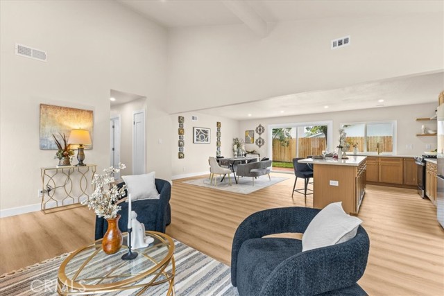 Detail Gallery Image 7 of 31 For 24282 Ursula, Lake Forest,  CA 92630 - 3 Beds | 2 Baths