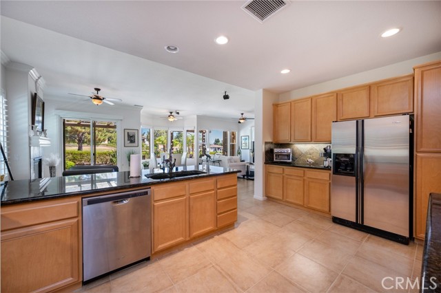 23929 Fawnskin Drive, Corona CA: https://media.crmls.org/medias/387845bf-19b3-4925-8d69-8a4acc18aab2.jpg