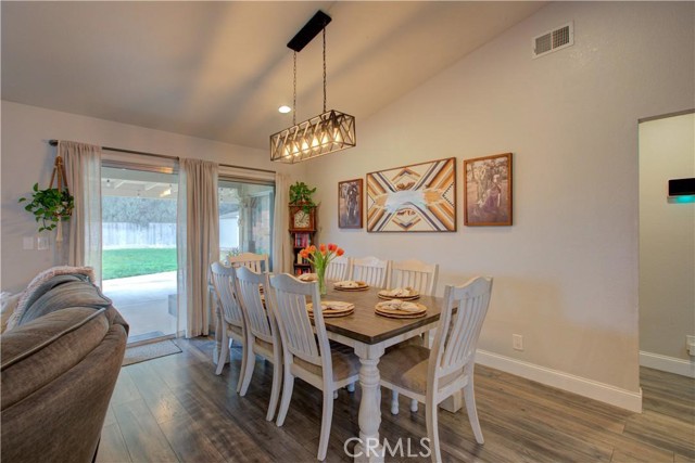 Detail Gallery Image 4 of 24 For 12088 Combine Ct, Waterford,  CA 95386 - 3 Beds | 2 Baths
