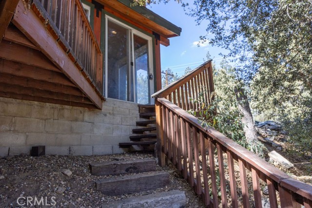 2208 Bernina, Pine Mountain Club CA: https://media.crmls.org/medias/387adef6-fa02-46b9-9ad6-7da8cb9d1b7f.jpg