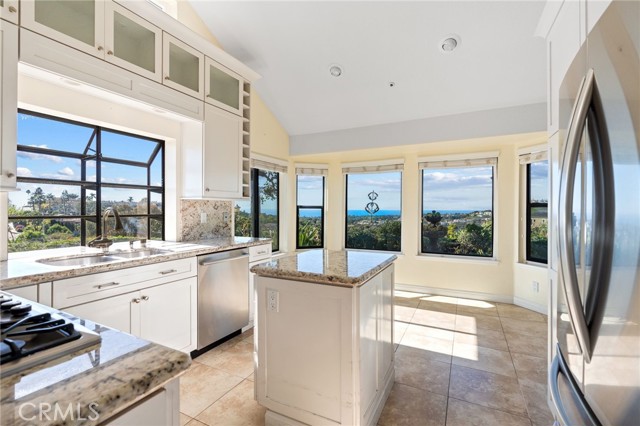 Detail Gallery Image 13 of 64 For 2880 Calle Guadalajara, San Clemente,  CA 92673 - 4 Beds | 2/1 Baths