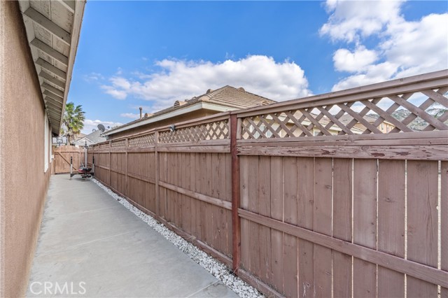 Detail Gallery Image 13 of 17 For 3038 Hawthorne Rd, Perris,  CA 92571 - 4 Beds | 2 Baths