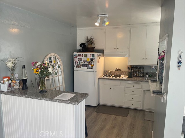 227 44th Street, Manhattan Beach, California 90266, ,Residential Income,Sold,44th,SB23092050