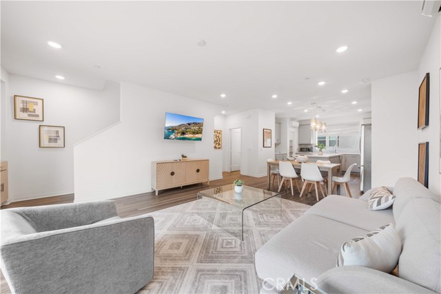 Detail Gallery Image 16 of 43 For 225 Scratch Rd, Covina,  CA 91722 - 3 Beds | 3/1 Baths