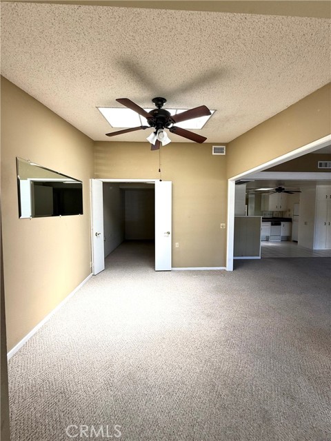 1190 Northwood, Seal Beach CA: https://media.crmls.org/medias/387d865d-7b33-443c-afc2-43f6d3426e6f.jpg