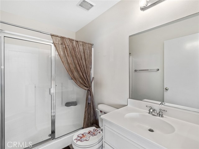 Detail Gallery Image 19 of 42 For 12685 Biscayne, Victorville,  CA 92392 - 5 Beds | 3/1 Baths