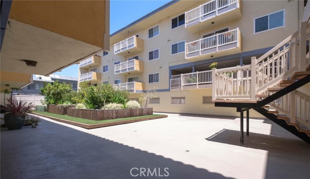 1707 Pacific Coast, Hermosa Beach, California 90254, 1 Bedroom Bedrooms, ,1 BathroomBathrooms,Residential,For Sale,Pacific Coast,SB24133255