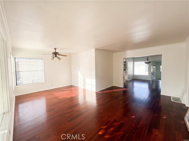 6933 Lime photo 2