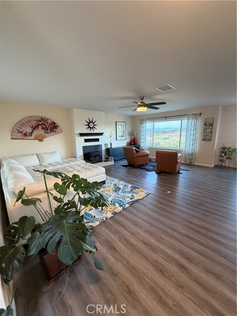 Detail Gallery Image 10 of 48 For 1864 Winterwarm, Fallbrook,  CA 92028 - 3 Beds | 2/1 Baths