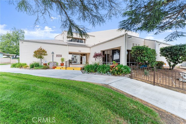 10401 Bel Air Drive, Cherry Valley CA: https://media.crmls.org/medias/3880e055-9bfb-4307-a05c-5040c8fd13f0.jpg