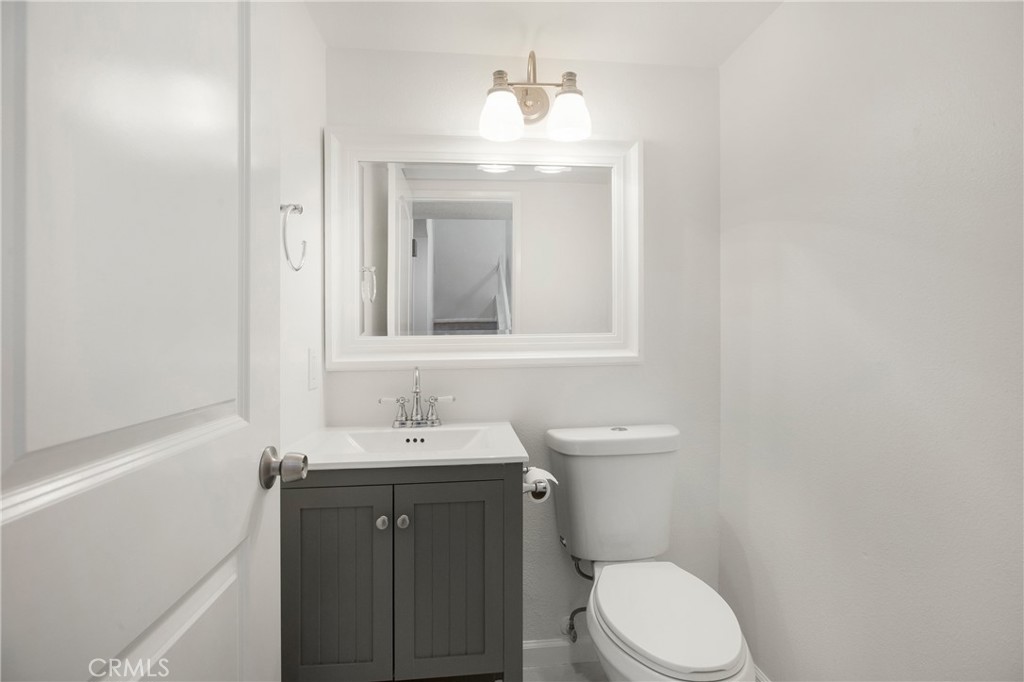 MLS #OC25225360 image #8