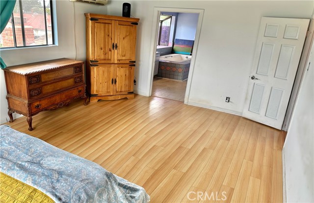 5408 Whitewood Avenue, Lakewood CA: https://media.crmls.org/medias/3881e1df-1b9a-4cb7-b8a2-0f75b1d23aa1.jpg