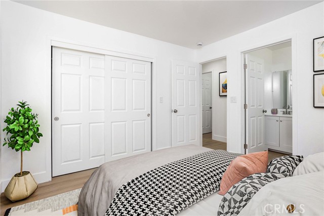 205 S Myrtle Street, Bakersfield CA: https://media.crmls.org/medias/3881fd13-8f84-48c2-a63f-e2caf3f89e6c.jpg