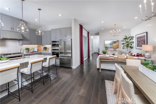 Detail Gallery Image 9 of 13 For 173 Great Park Bld, Irvine,  CA 92618 - 4 Beds | 3 Baths