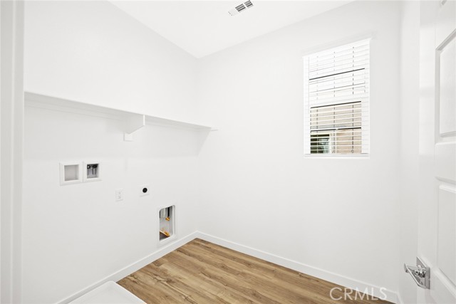 4161 Melody, La Verne CA: https://media.crmls.org/medias/3882e41a-163c-46db-9b01-0a0a3da21ca2.jpg