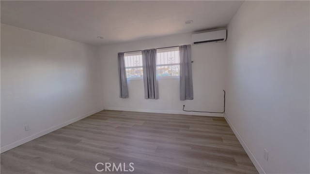 305 North Sunset Avenue photo 19