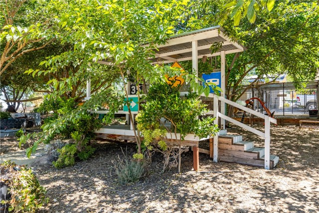 4225 Farousse Way, Paso Robles CA: https://media.crmls.org/medias/3883459c-df02-4356-8c06-be2dfb102ca9.jpg
