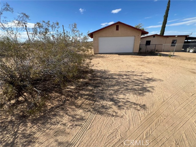 Detail Gallery Image 1 of 50 For 1567 Dakota Ln, Landers,  CA 92285 - 1 Beds | 1 Baths