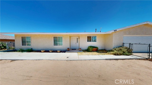 Detail Gallery Image 2 of 40 For 7601 Corona Ave, Hesperia,  CA 92345 - 3 Beds | 2 Baths