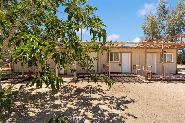 Detail Gallery Image 52 of 75 For 12660 Ivanhoe Rd, Lucerne Valley,  CA 92356 - 12 Beds | 12 Baths